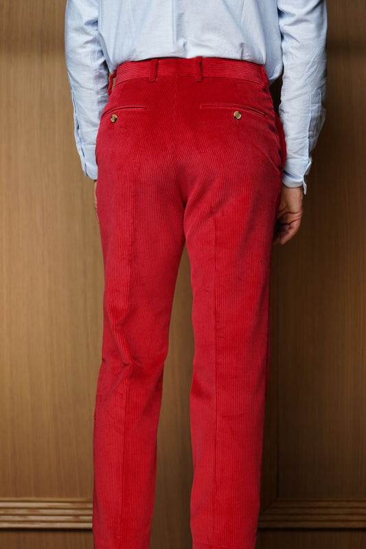 Pantalon en velours rouge sans pinces