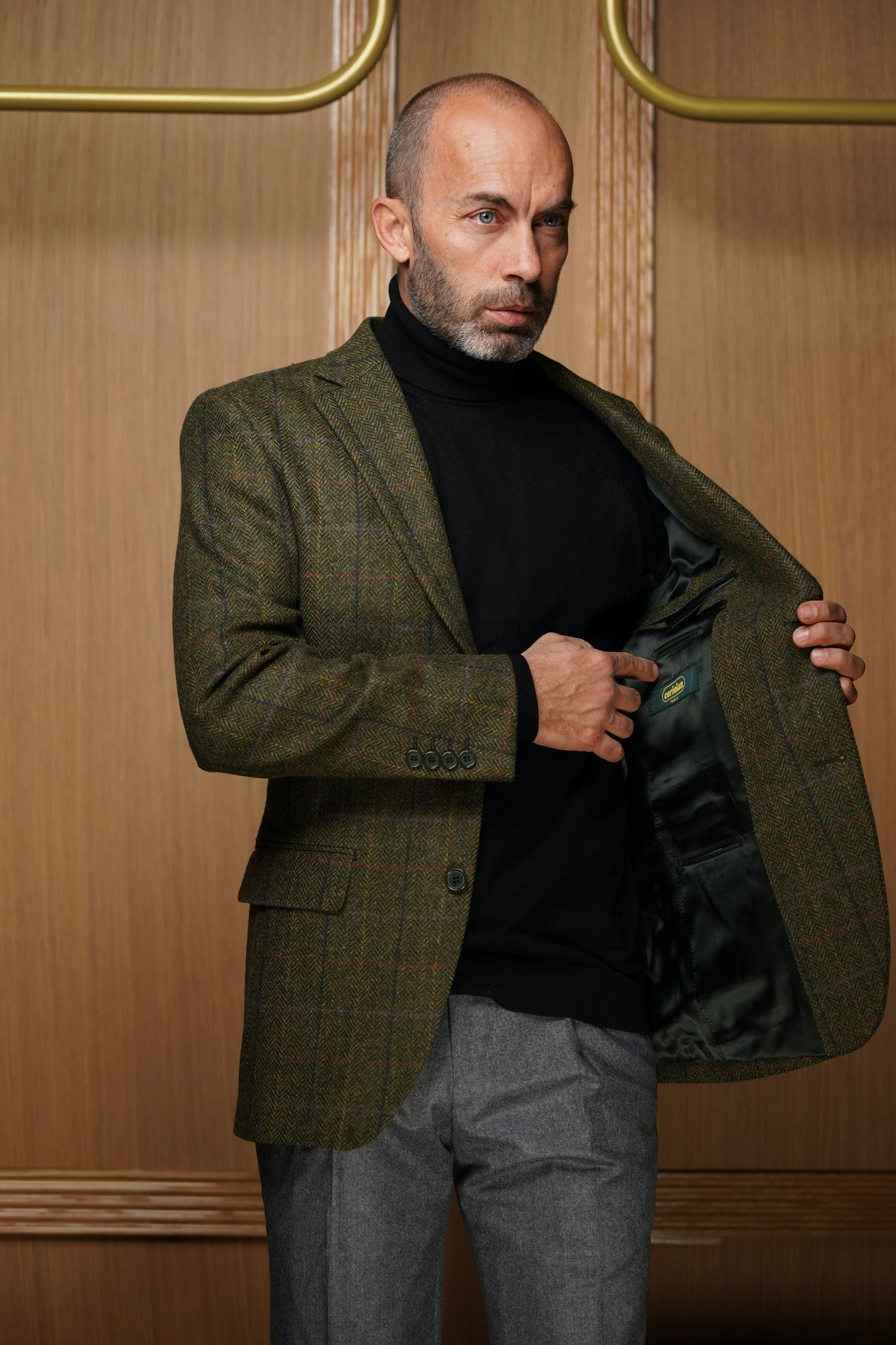 Veste pure laine chevrons vert carreaux fenêtre VH302