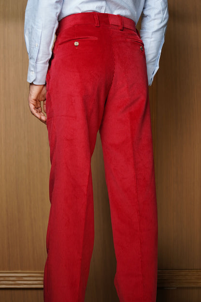 Pantalon en velours rouge à pinces