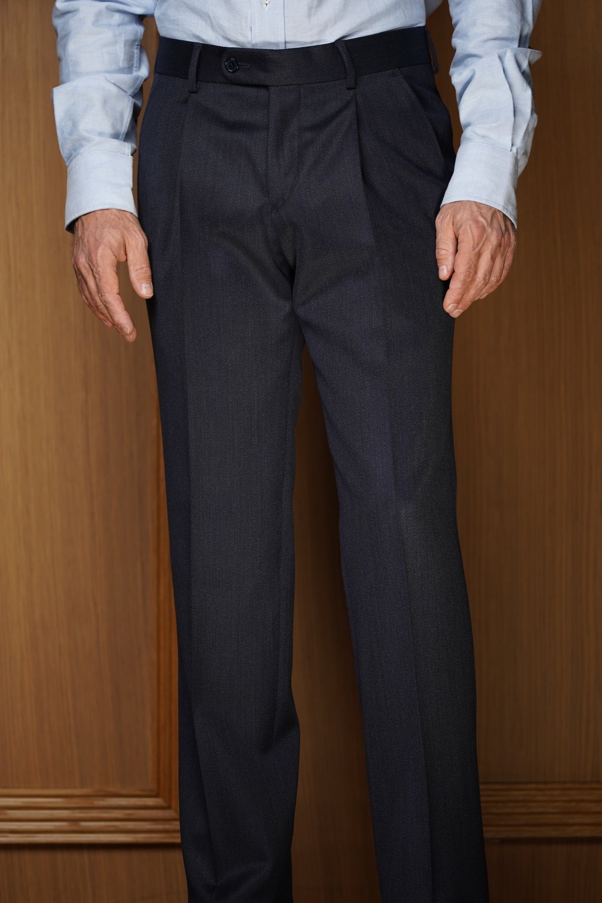 Pantalon en whipcord à pinces bleu jean W6